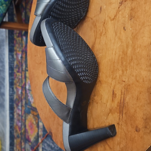 Worthington Women's Silver Metallic Slides Sandals Size 8.5 New 3 Inch Heels - Picture 5 of 5